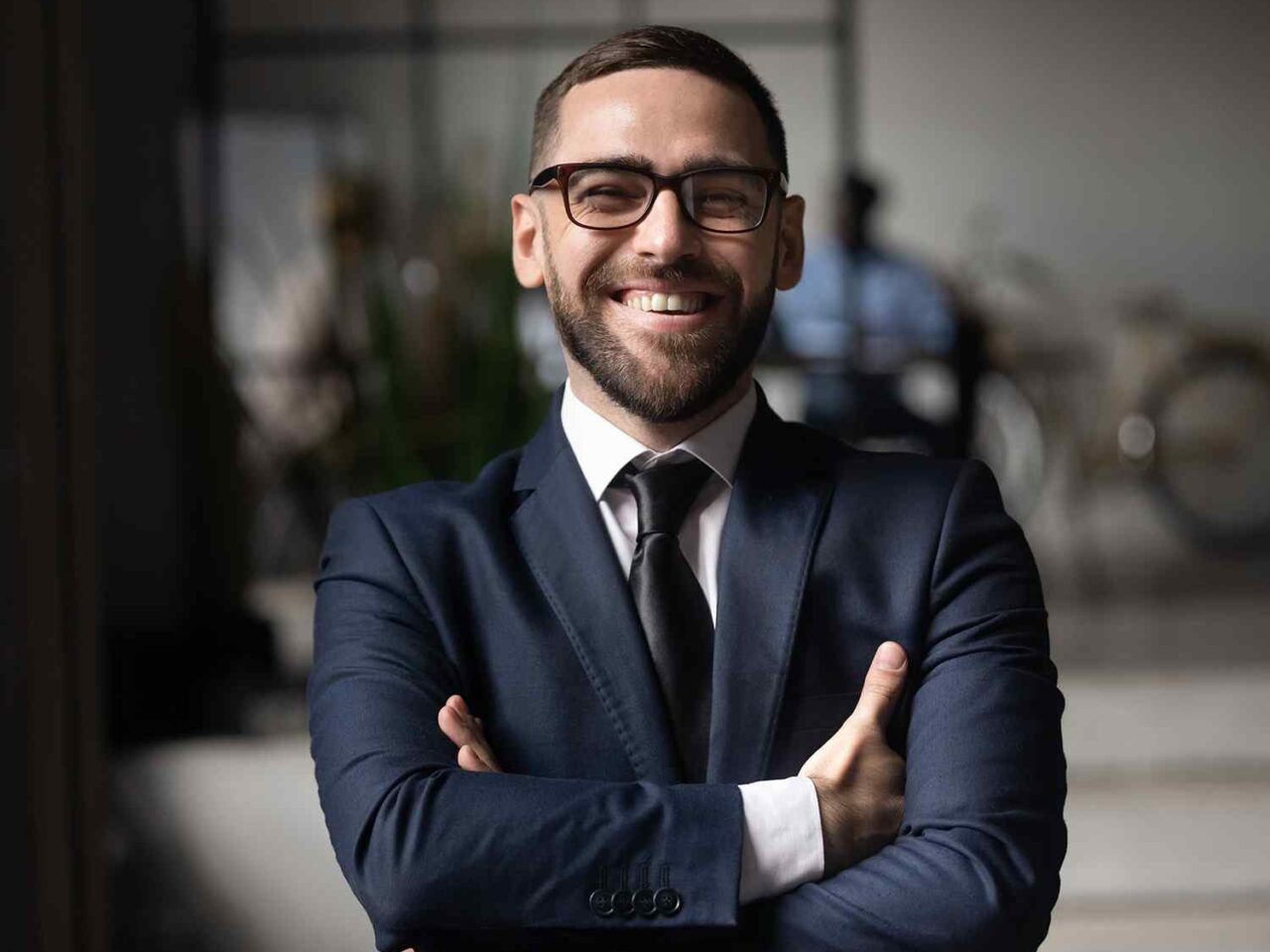 https://jbbodagroup.com/wp-content/uploads/2019/02/team_02-3-1280x960.jpg